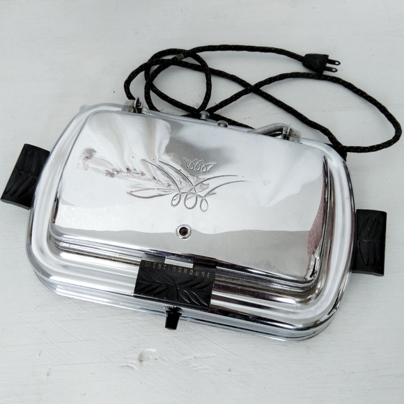 white westinghouse waffle maker